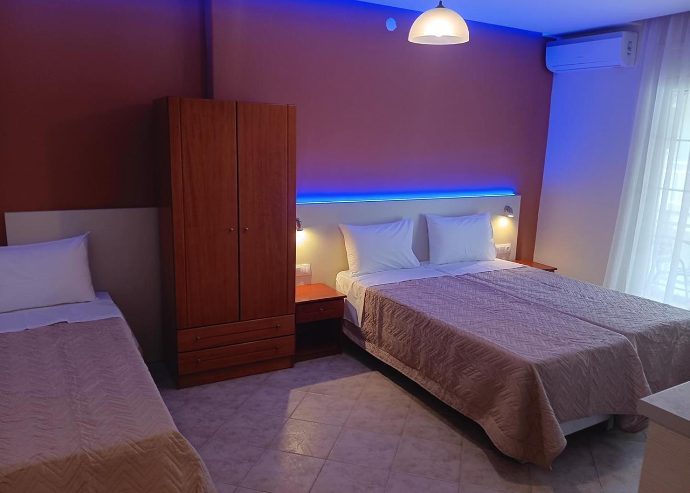 Oasis Blue Inn Leptokarya  Esterno foto